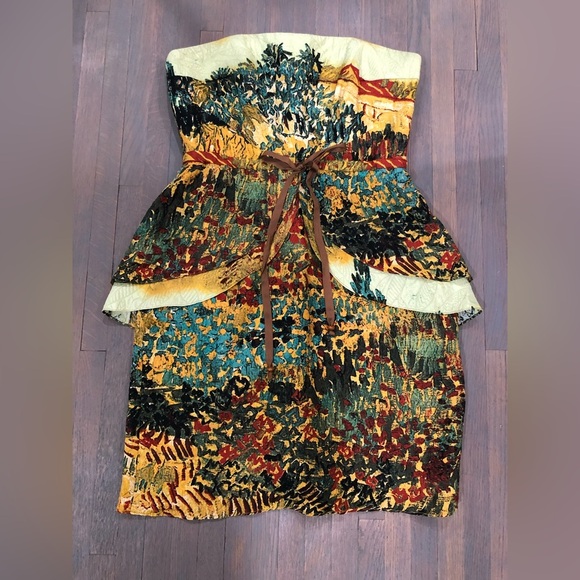 Tracy Reese Dresses & Skirts - 107. Tracy Reese Floral 100% Silk Cocktail Dress with adjustable belt